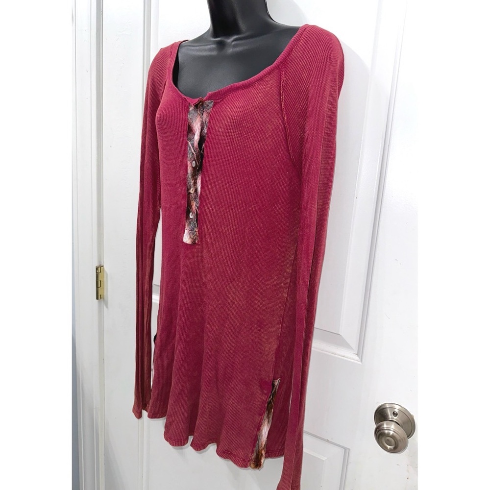 Tru Self Raspberry/wine long sleeve top featuring a soft textured ribbed fabric - Picture 3 of 5